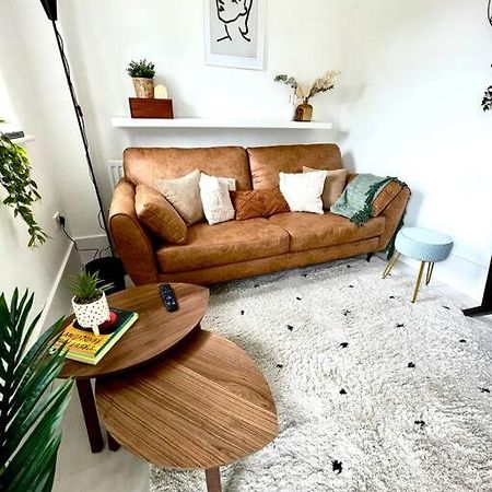 High-End 2 Bed Maisonette In Beaulieu Park Broomfield  Exteriör bild