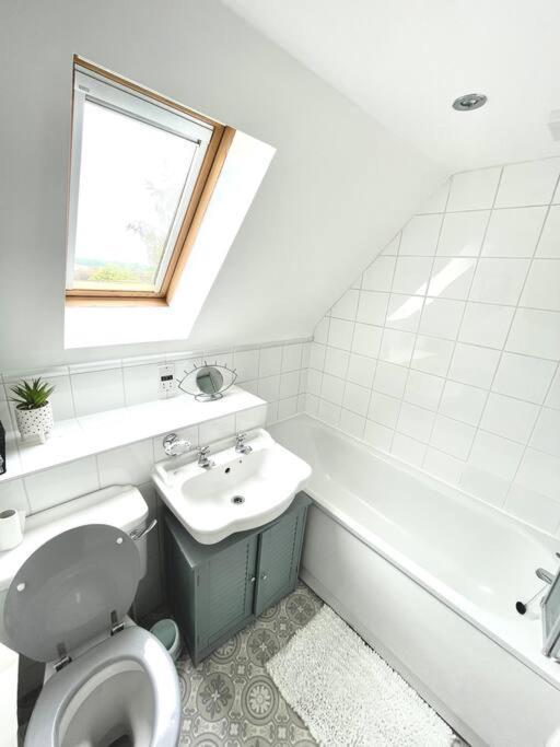 High-End 2 Bed Maisonette In Beaulieu Park Broomfield  Exteriör bild
