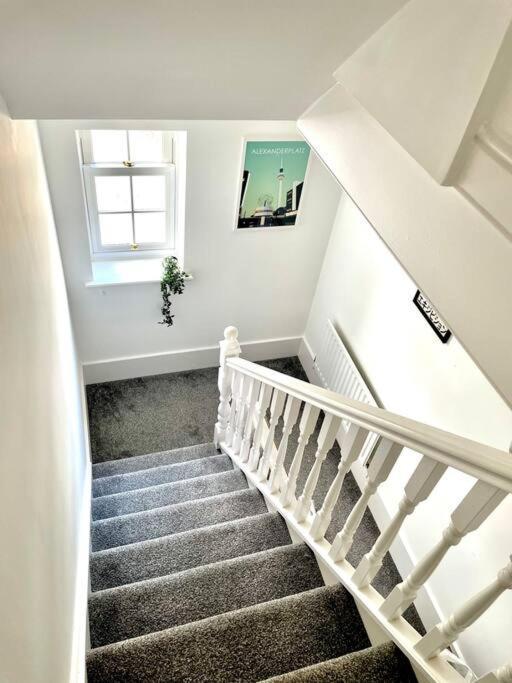High-End 2 Bed Maisonette In Beaulieu Park Broomfield  Exteriör bild