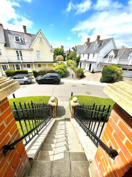 High-End 2 Bed Maisonette In Beaulieu Park Broomfield  Exteriör bild